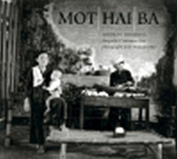 MOT/HAI/BA (FOTOGRAFIE Z VIETNAMU 1961)